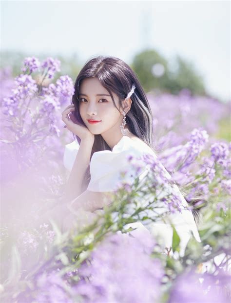 甜美女生头像杨超越可爱