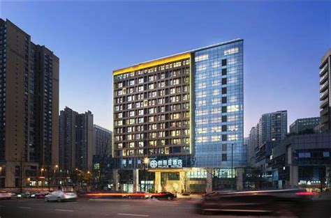 开启“新精致主义” 朗丽兹酒店正式入驻北京亚奥商圈_TOM资讯