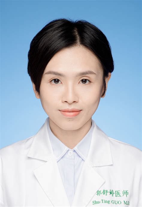 医生女生头像温柔冷酷