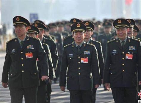 中国军队的“最高军衔”是什么？这4个职务仅有上将能担任