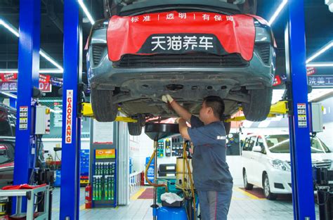 2023-2027年中国汽车零部件行业深度分析及发展趋势调研报告-行业报告-弘博报告网