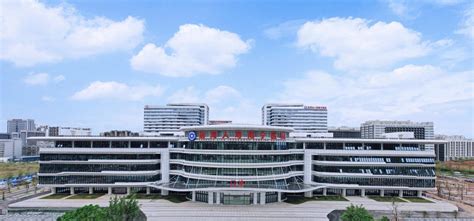 医院院景-广西壮族自治区民族医院