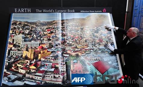 世界上最厚的一本书,最厚的书图片_大山谷图库
