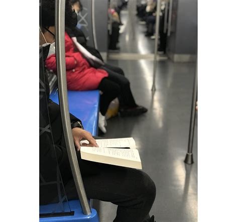 微纪录片《地铁上的读书人》特别篇：希望-中工文化-中工网