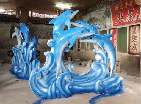 玻璃钢彩虹熊动物商场雕塑_玻璃钢雕塑 - 深圳市巧工坊工艺饰品有限公司