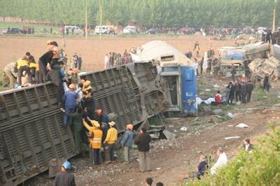 胶济铁路事故死亡人数增至71人 伤者升至416人-搜狐新闻