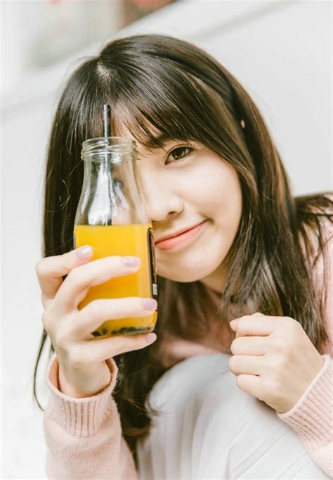 齐刘海头像甜美女生图片