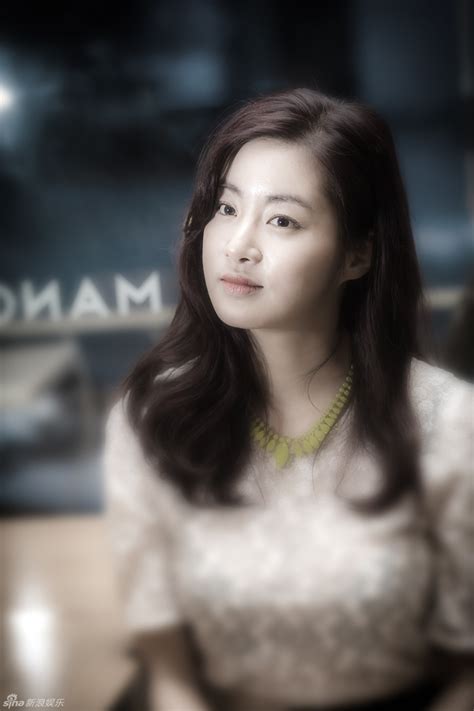 历史上的今天2月18日_1990年姜素拉出生。姜素拉，韩国女演员