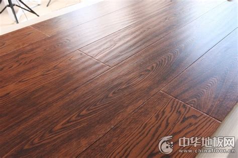 金桥地板-实木复合地板-峥嵘年华（手刮拉丝纹理）-地板网