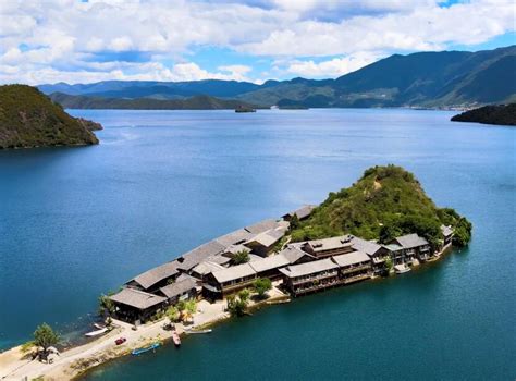 凉山凉山泸沽湖风景区简介_凉山泸沽湖风景区门票多少钱_凉山泸沽湖风景区图片介绍