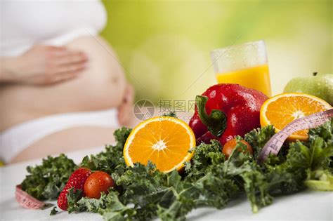 有水果和蔬菜的孕妇健康的高清图片下载-正版图片507398180-摄图网