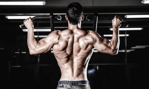 瘦背部的最快方法 5个动作有效拉伸背部肌肉