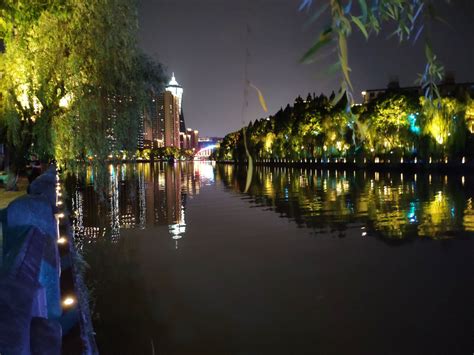 杭州晚上好玩的地方有哪些 游玩路线推荐_旅泊网
