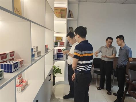 揭阳市商务局党组书记、局长王辉带队到揭西开展调研
