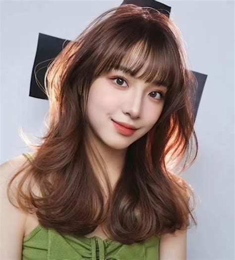 甜美留海发型图片