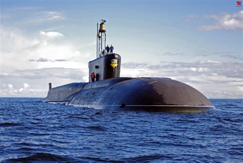 俄最新955A型“北风之神”-A级战略核潜艇和它的武器系统__凤凰网