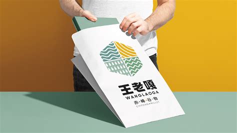 Ayk作品：王老嘎赤峰小米农产品品牌形象标志&VI设计_艾亿客设计-站酷ZCOOL