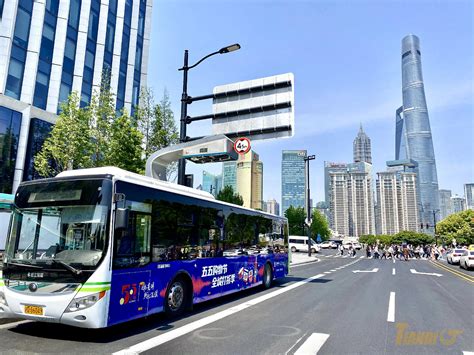 公交车身 - 上海天迪广告-上海公交车身广告-双层巴士广告-站台候车亭广告