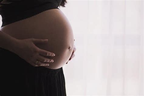 孕囊偏小还能继续怀孕吗？为什么会孕囊偏小？