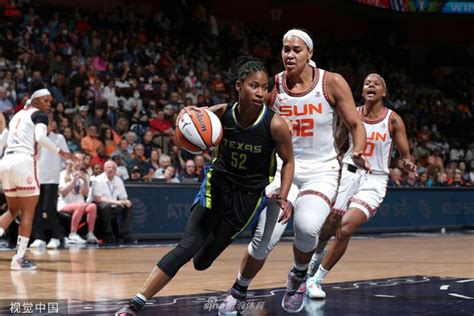 [WNBA季后赛]达拉斯飞翼68-93康涅狄格太阳_新浪图片