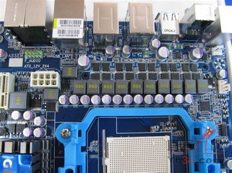 全固DDR3 技嘉MA770T-UD3P到货宜宾-技嘉 GA-MA770T-UD3P(rev.1.0)_宜宾主板行情-中关村在线