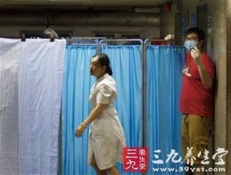 深圳护士电梯_深圳女护士被电梯夹死视频曝光实在是太惨了 - 随意云