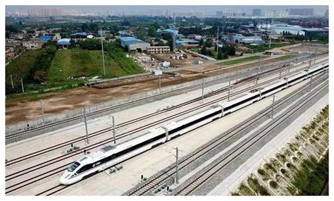 四川在建一条高铁线路，时速250千米/小时，仪陇将迎来新发展__财经头条