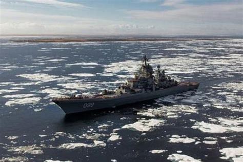 外国拍摄中国军舰，俄罗斯拍的最霸气，美国拍出末日孤舰的感觉|末日孤舰|摄影师|导弹艇_新浪新闻