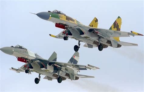 世界颜值最高的五款战斗机：苏-35名列第二 欧洲两种战机上榜_凤凰网军事_凤凰网