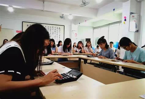 武汉中专学校女生学什么专业好就业？|中专网