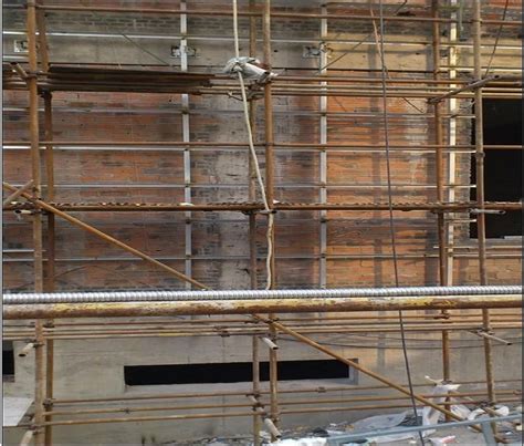 外墙双排钢管脚手架施工搭建-重庆豪艺顺建筑设备租赁有限公司