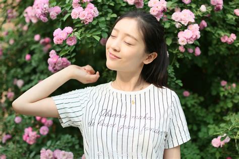 何花_[标签:标题1]