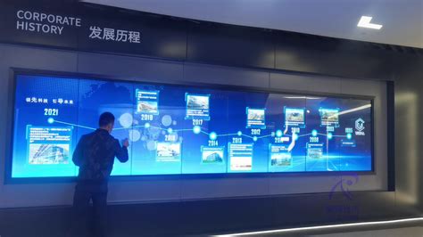 墙面互动投影的多种创意案例 - 广州凡卓智能科技有限公司