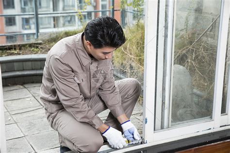 铝合金门窗如何清洗及保养_广东意博门窗实业有限公司