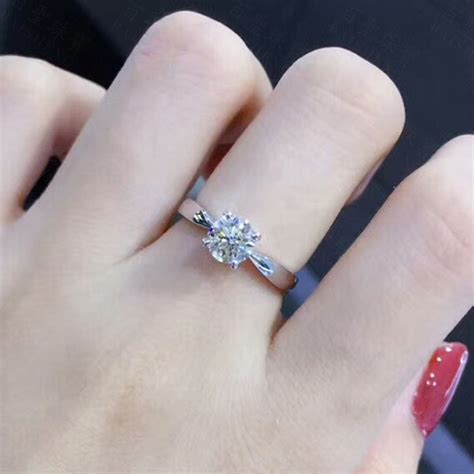 韩国戒指_韩国方形四爪戒指 女士结婚开口钻戒锆石水晶 - 阿里巴巴