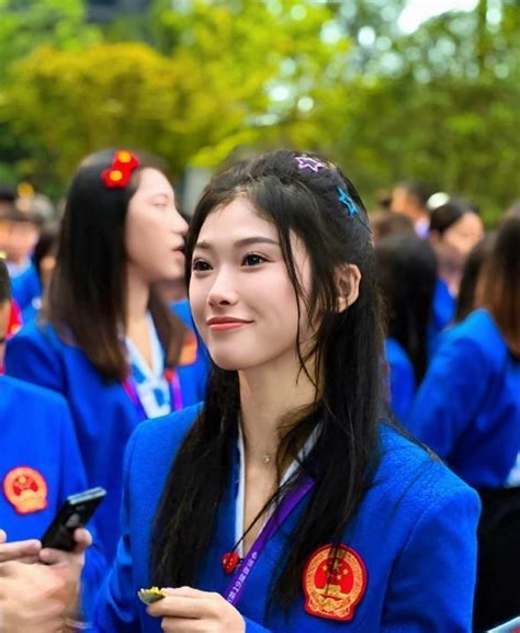 吴艳妮非主流头像