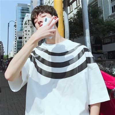 qq头像男生帅气非主流