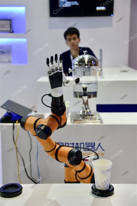 5大关键词，回顾机器人行业的2020上半年！_中国机器人网