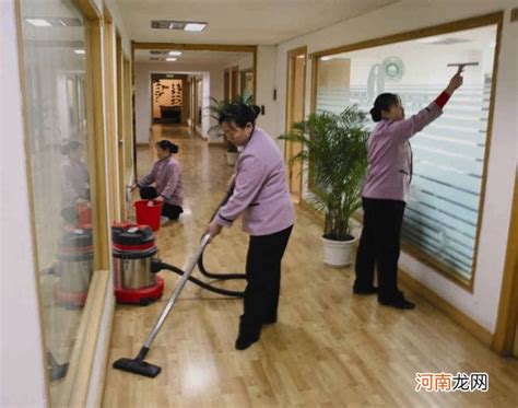 北京保洁公司：日常保洁细节的注意事项-手挽手保洁公司