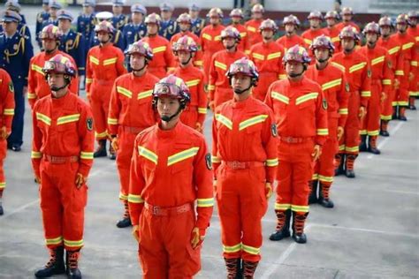 海南消防举行2019年新入职消防员第一阶段训练会操-新闻中心-南海网