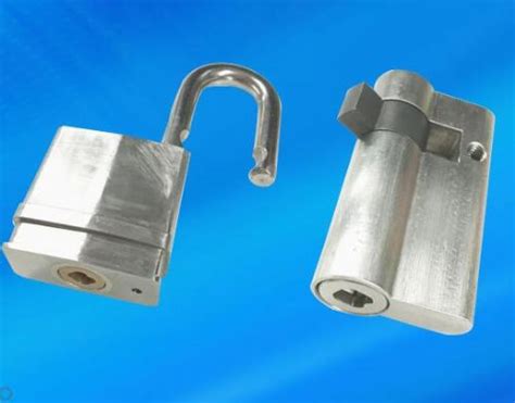 工业安全挂锁设备安全锁 塑料梁安全挂锁 工程绝缘安全挂锁批发-阿里巴巴
