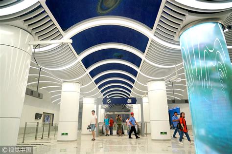 探访北京地铁8号线火箭万源站站厅 主体工程已经完工
