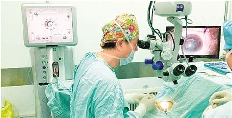 浙二眼科中心姚克团队行免费白内障手术 让十位老人“看见”爱-新闻中心-温州网