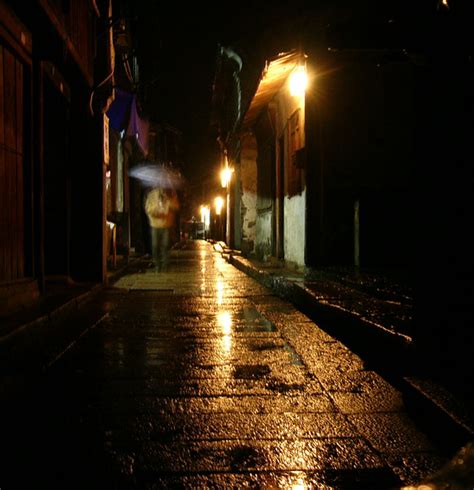 夜雨，小区，路灯，马路视频素材,延时摄影视频素材下载,高清3840X1808视频素材下载,凌点视频素材网,编号:395388