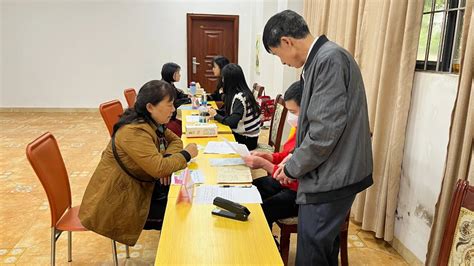 仁化县城各学校一年级新生招生开始登记