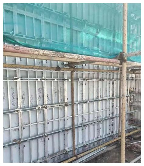 轻质墙板 - 青岛裕隆新型建材有限公司