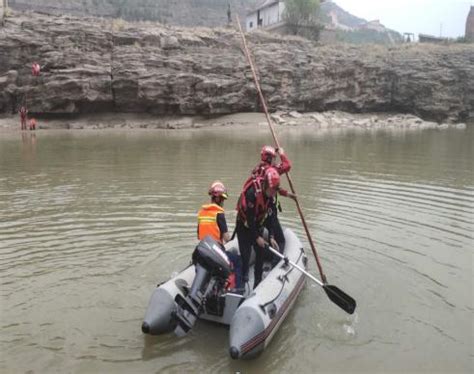 一家4口坠入黄河已发现1具遗体 事发现场曝光（图）_图片_中国小康网