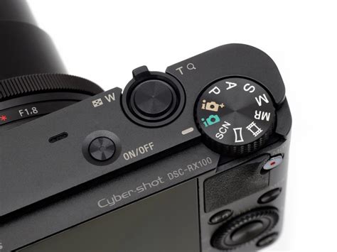 终极全画幅黑卡相机 索尼RX1RM2售19499元_器材频道-蜂鸟网