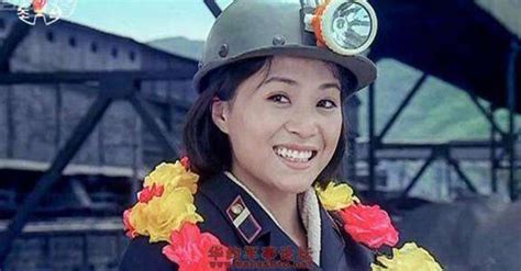 来看看朝鲜老电影是怎么描述志愿军的？_新浪新闻