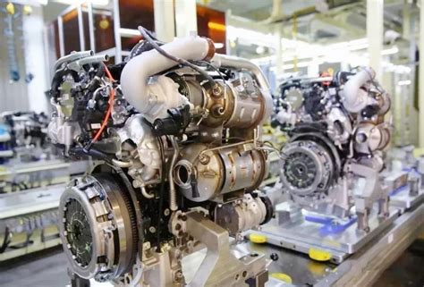 探秘奇瑞捷豹路虎工厂 发动机这样诞生:品质超越本土的发动机从这里诞生-爱卡汽车